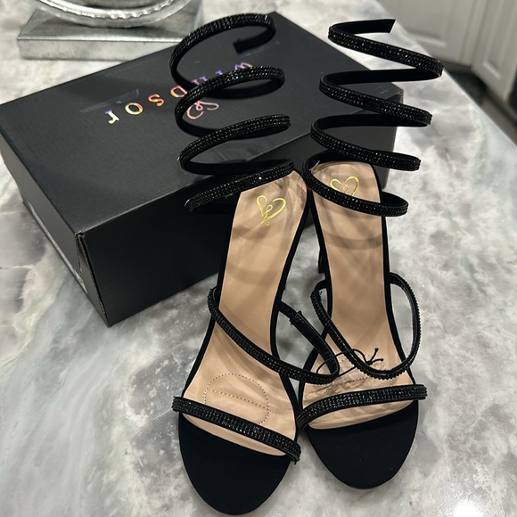 SPECIAL — Windsor rhinestone heels - Picture 10 of 10